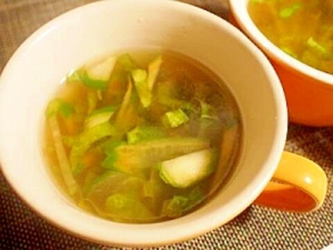 旬を味わう　明日葉と干し胡瓜で中華スープ♪